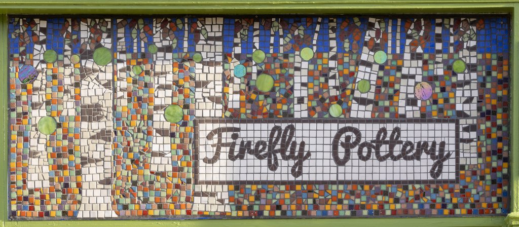 Mosaic sign