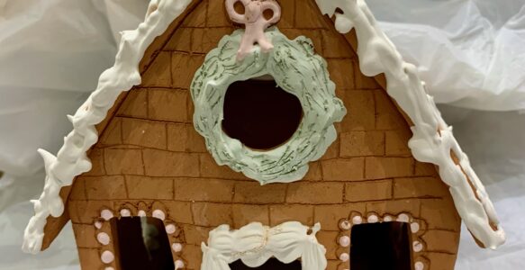 Create a festive Gingerbread house!